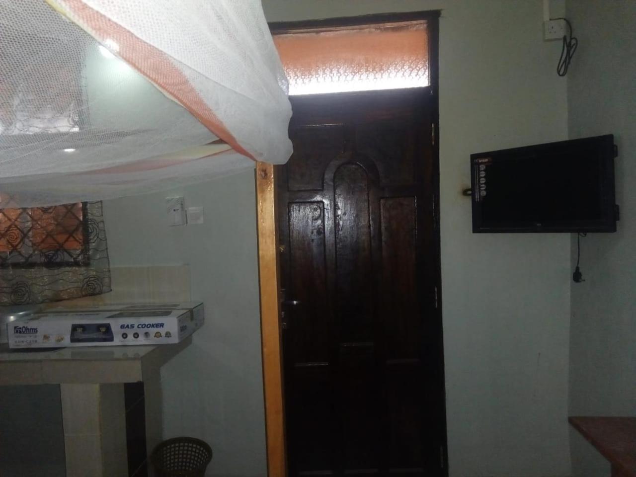 Viriko Boarding House Otel Mombasa Dış mekan fotoğraf